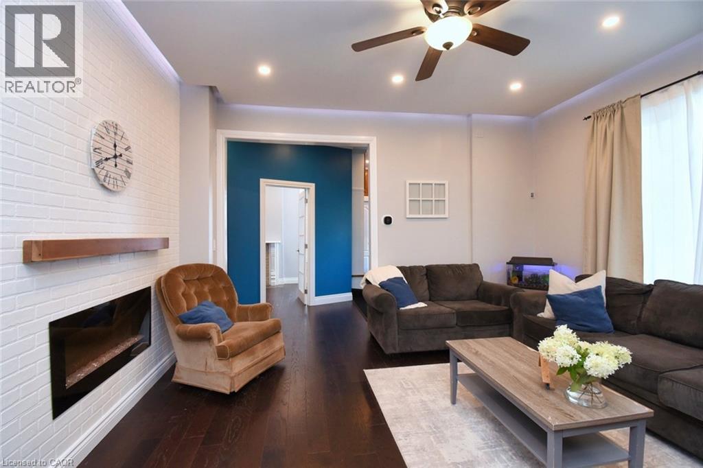111 Drummond Street, Brantford, Ontario  N3S 5Z9 - Photo 5 - 40796787