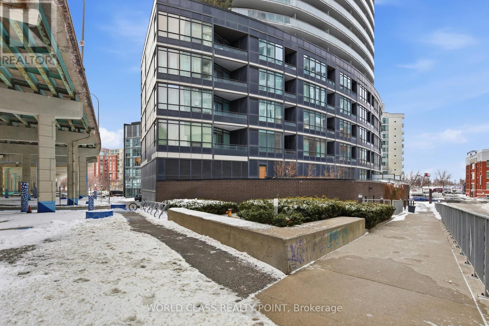 516 - 38 Dan Leckie Way, Toronto, Ontario  M5V 2V6 - Photo 35 - C12728324