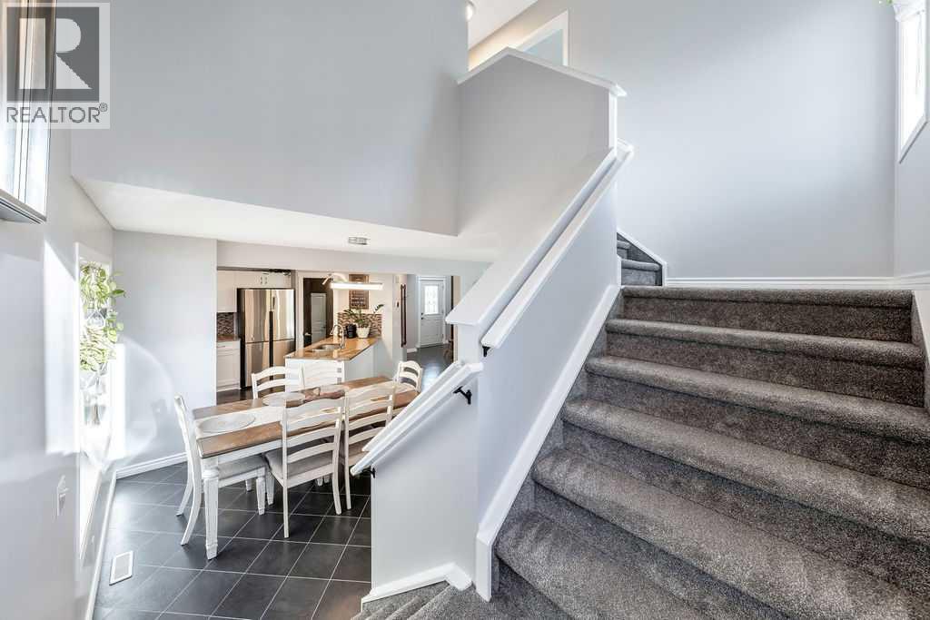 361 Cimarron Boulevard, Okotoks, Alberta  T1S 2L8 - Photo 21 - A2279878