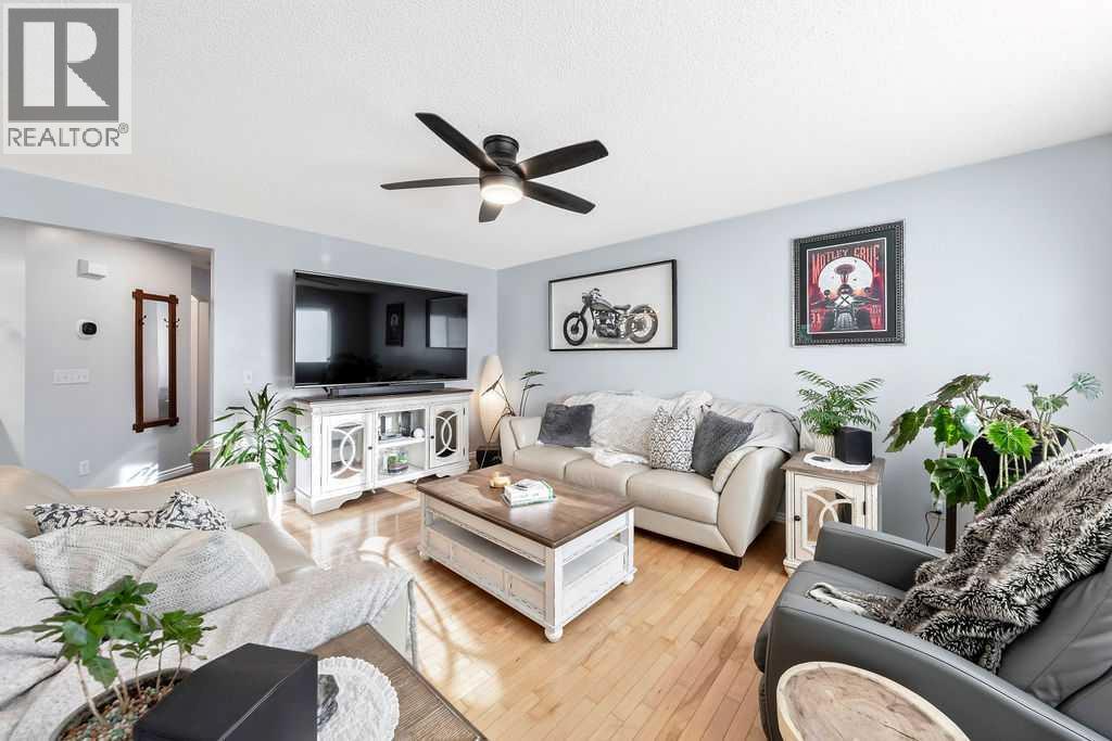 361 Cimarron Boulevard, Okotoks, Alberta  T1S 2L8 - Photo 14 - A2279878