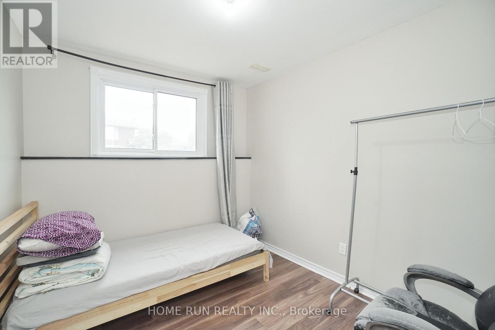 1104 Plante Drive, Ottawa, Ontario  K1V 9E7 - Photo 23 - X12728328