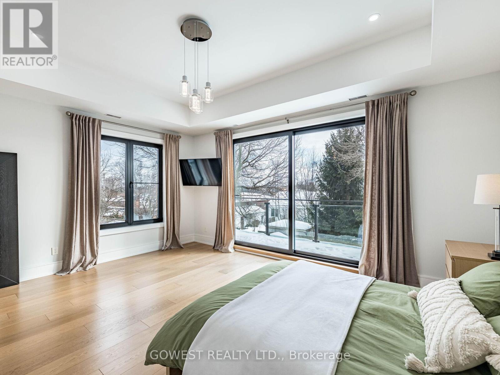 402 Niar Avenue, Mississauga, Ontario  L5G 1W3 - Photo 26 - W12728338