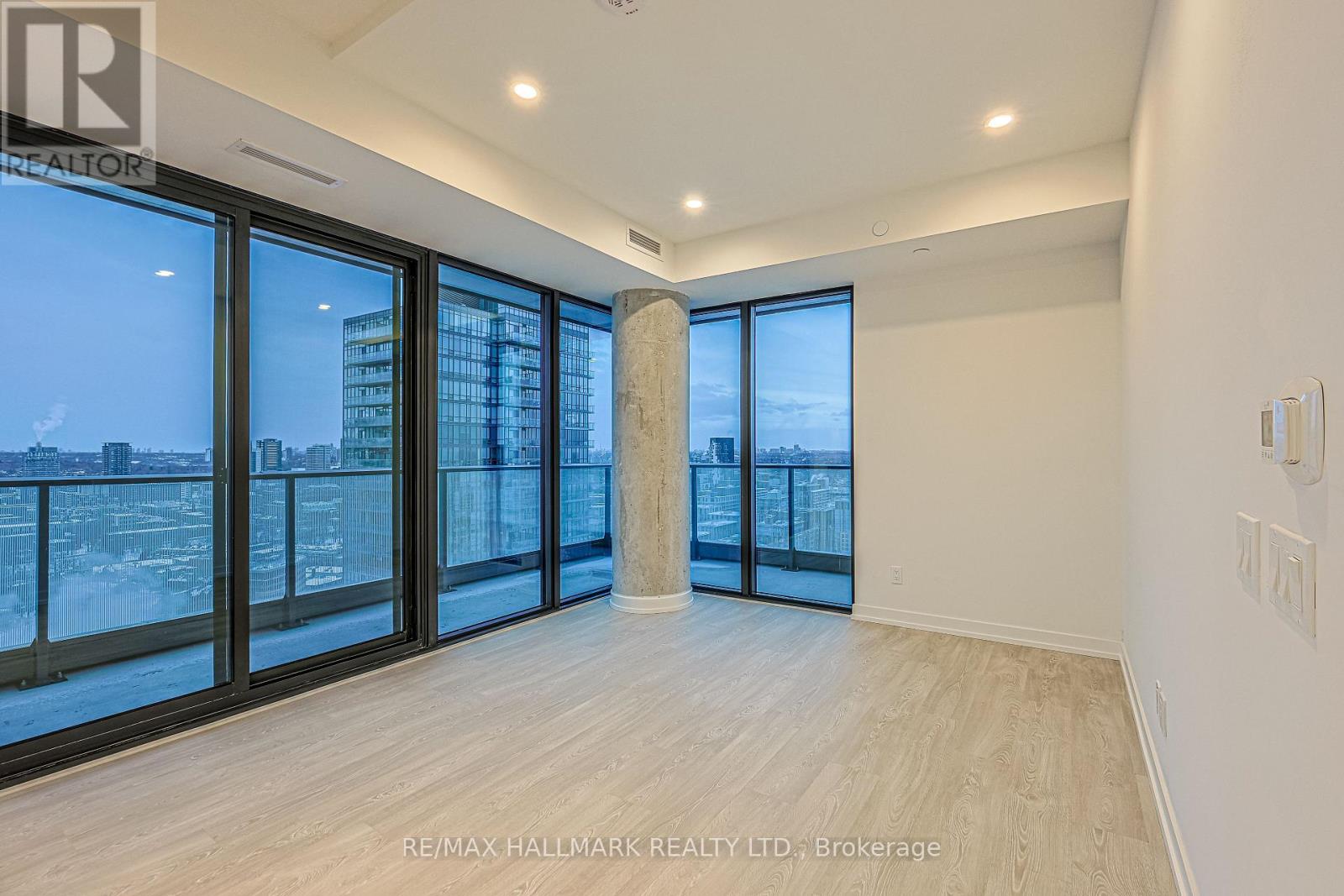 2611 - 35 Parliament Street, Toronto, Ontario  M5A 0Z5 - Photo 4 - C12728348