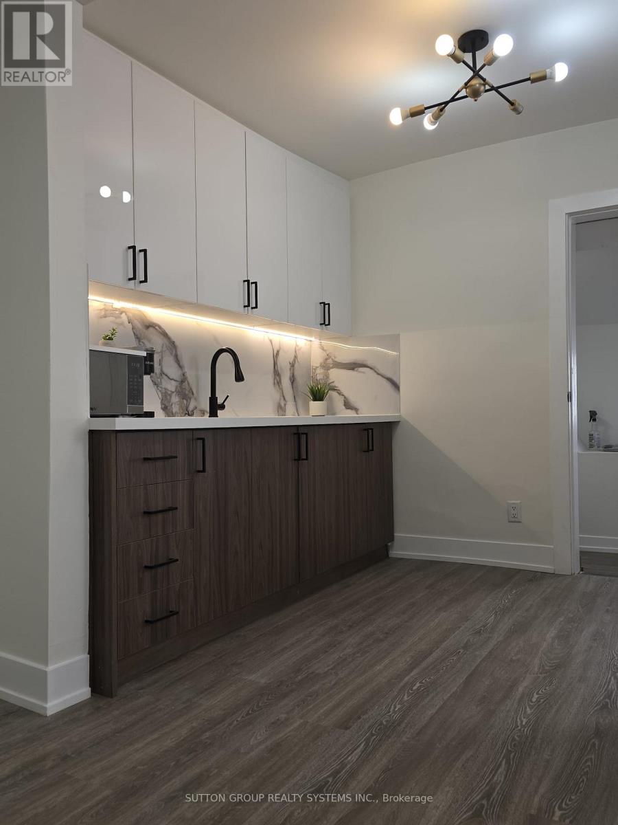 2 - 2886 Lake Shore Boulevard W, Toronto, Ontario  M8V 1J1 - Photo 10 - W12728350