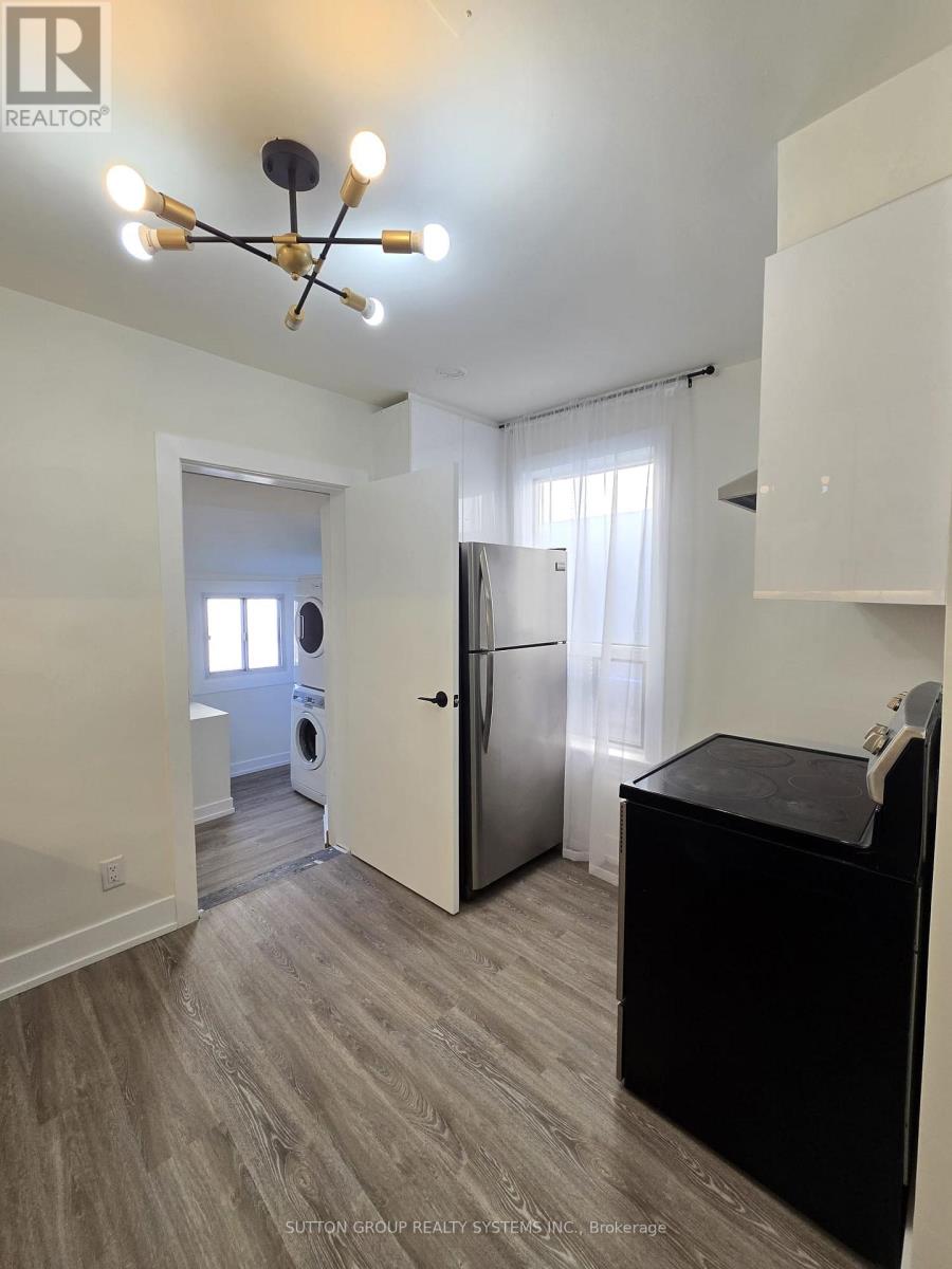 2 - 2886 Lake Shore Boulevard W, Toronto, Ontario  M8V 1J1 - Photo 11 - W12728350