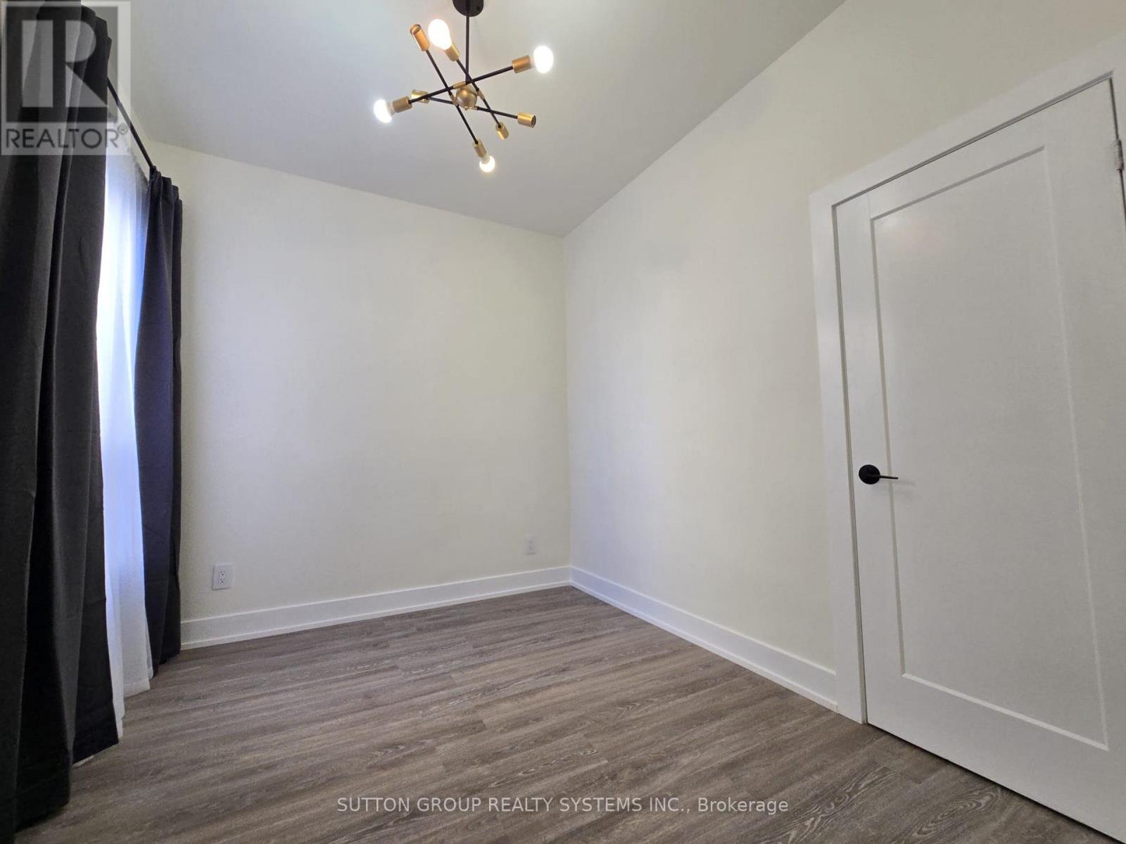 2 - 2886 Lake Shore Boulevard W, Toronto, Ontario  M8V 1J1 - Photo 18 - W12728350