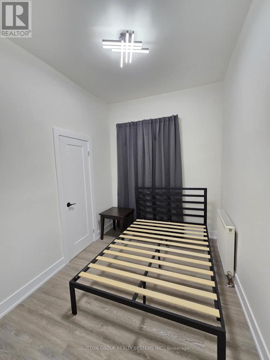 2 - 2886 Lake Shore Boulevard W, Toronto, Ontario  M8V 1J1 - Photo 21 - W12728350