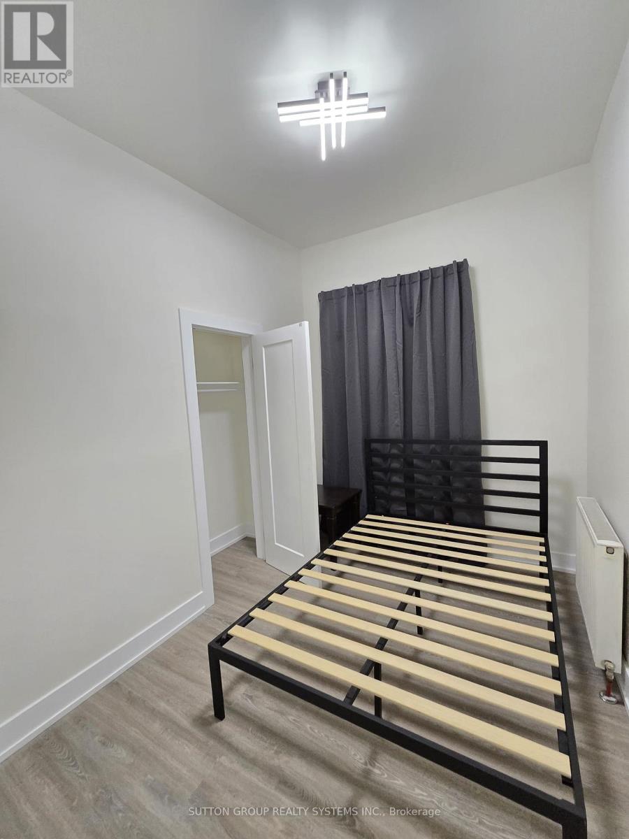 2 - 2886 Lake Shore Boulevard W, Toronto, Ontario  M8V 1J1 - Photo 22 - W12728350