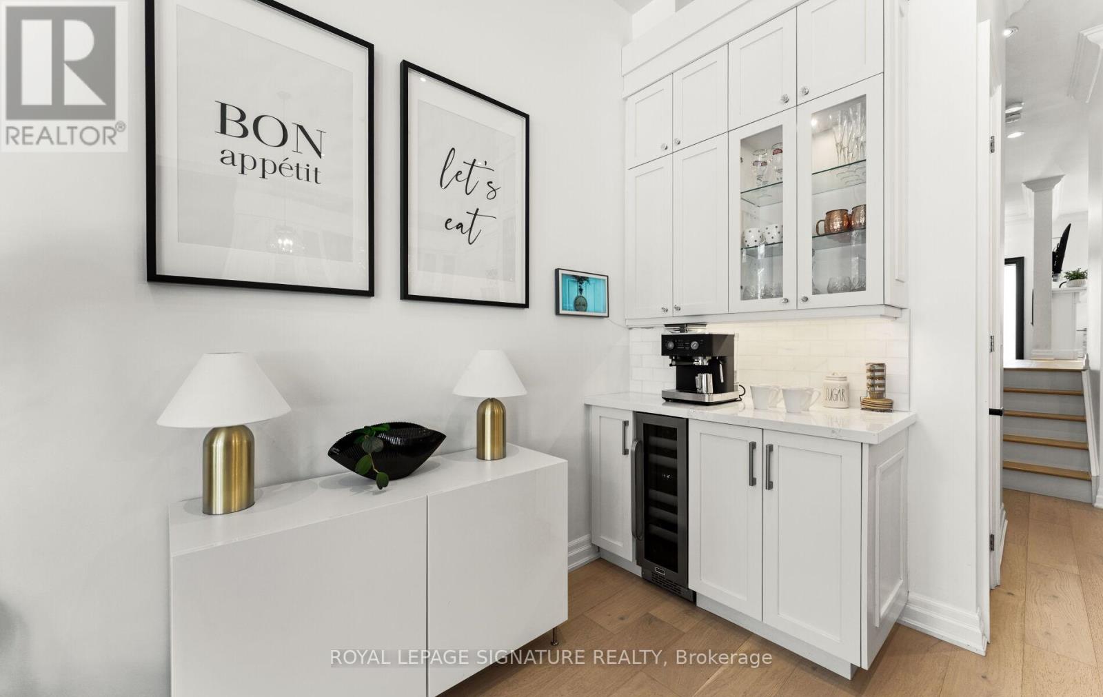 62 Burlingame Road, Toronto, Ontario  M8W 1Y8 - Photo 16 - W12728354