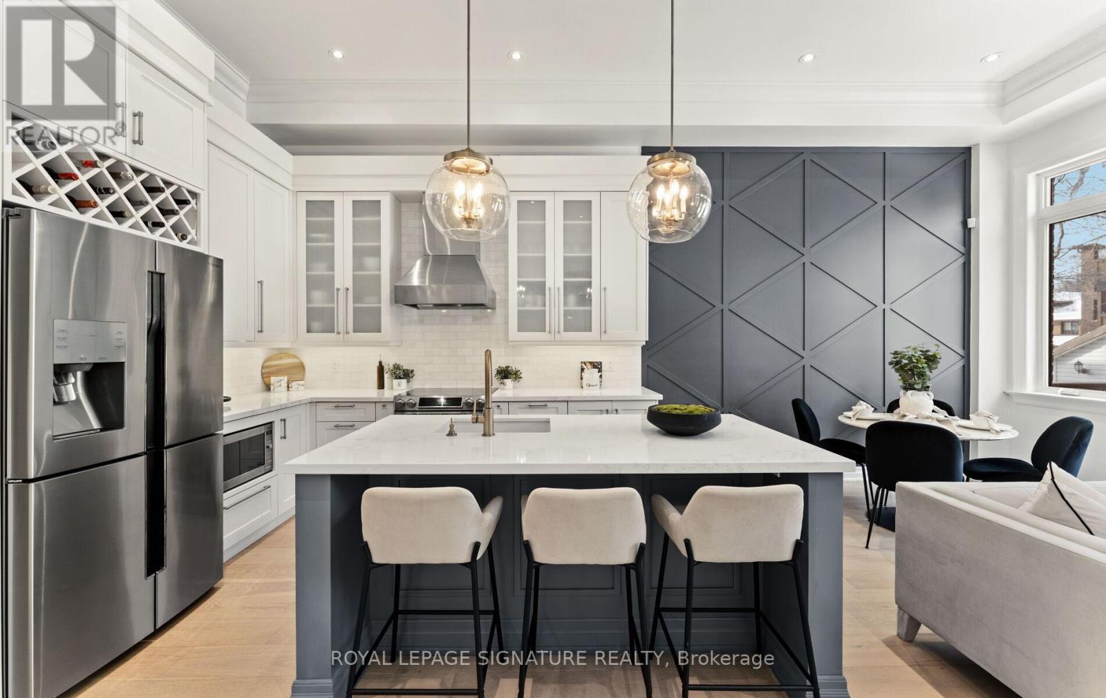 62 Burlingame Road, Toronto, Ontario  M8W 1Y8 - Photo 18 - W12728354