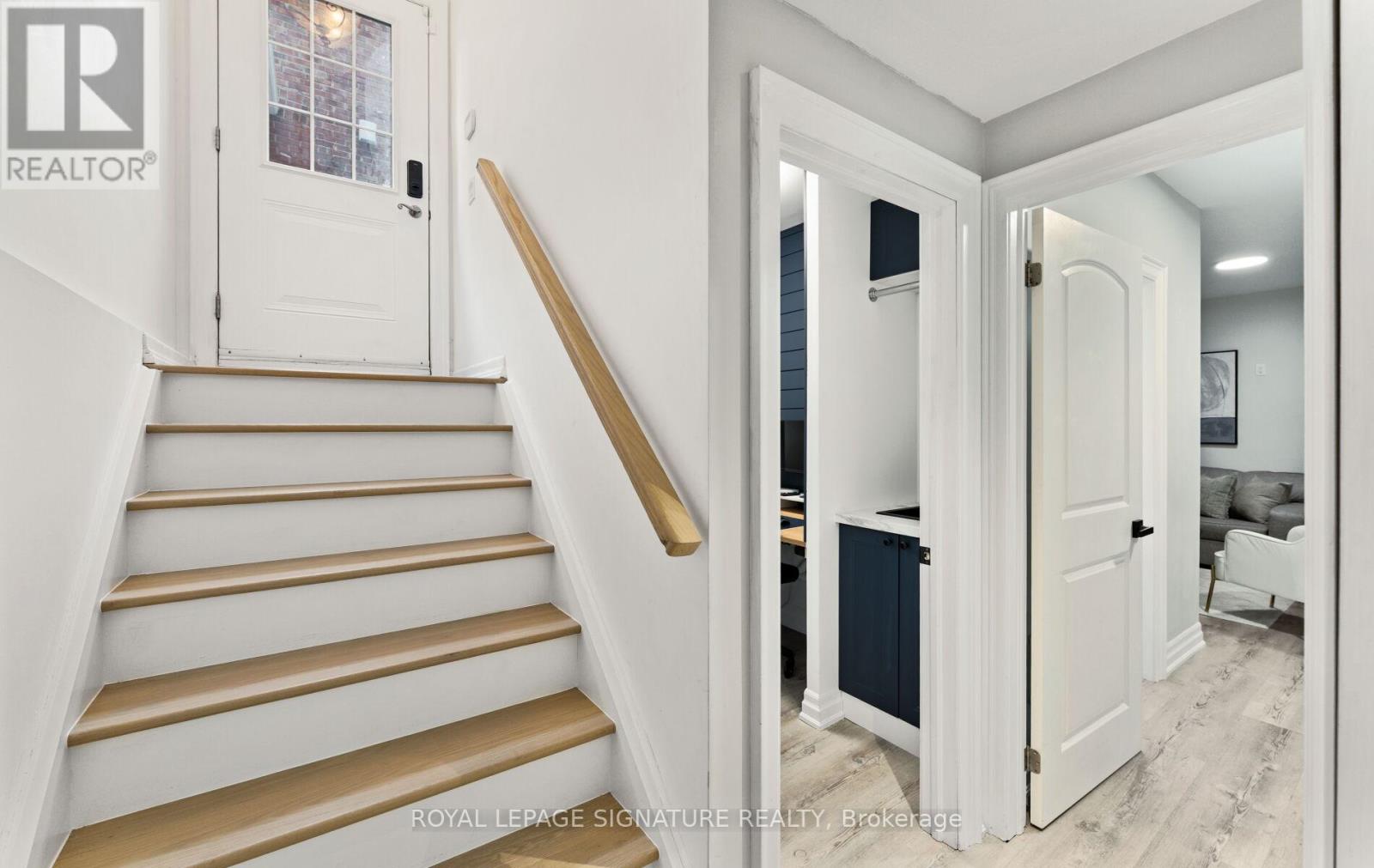 62 Burlingame Road, Toronto, Ontario  M8W 1Y8 - Photo 41 - W12728354