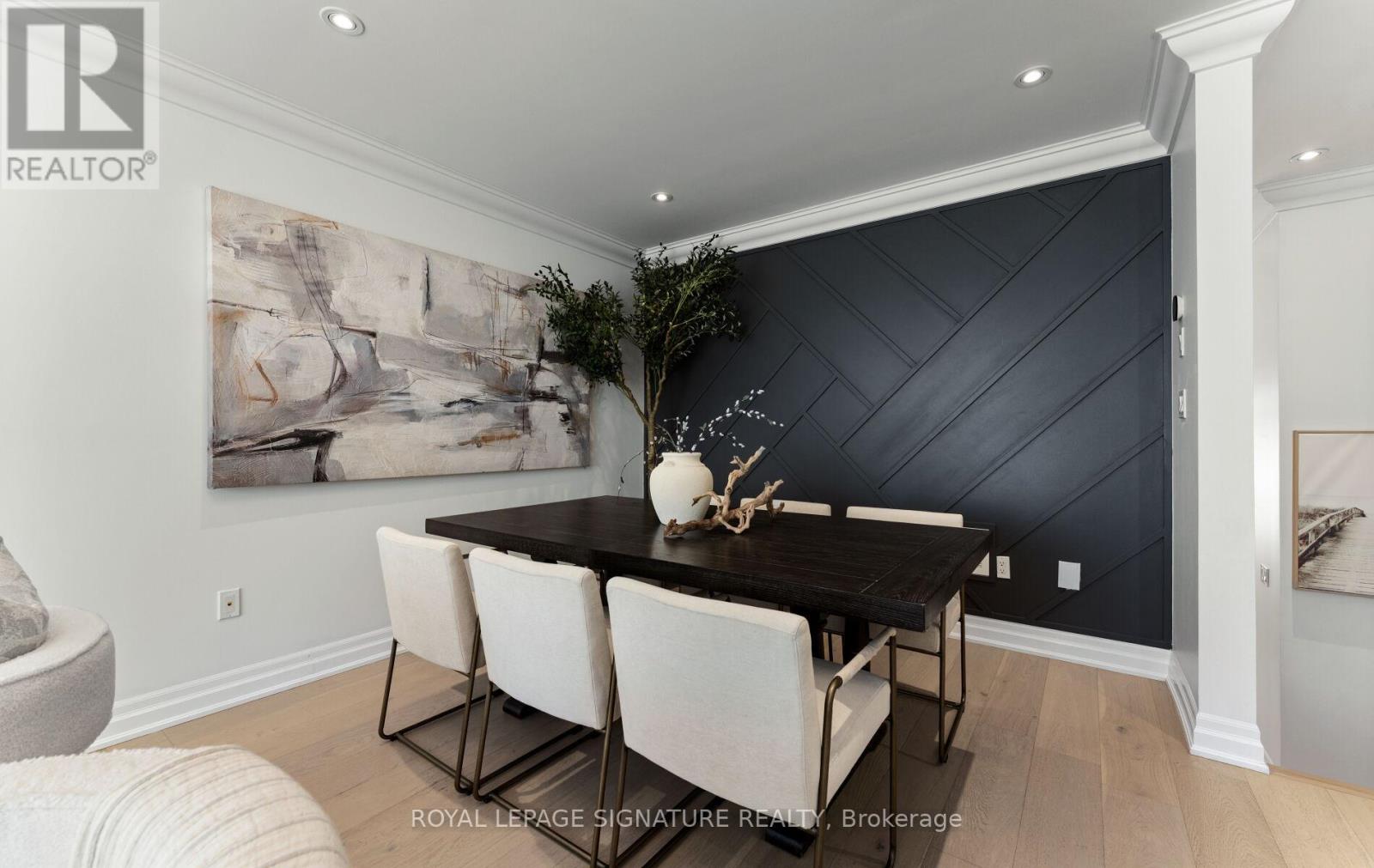 62 Burlingame Road, Toronto, Ontario  M8W 1Y8 - Photo 8 - W12728354