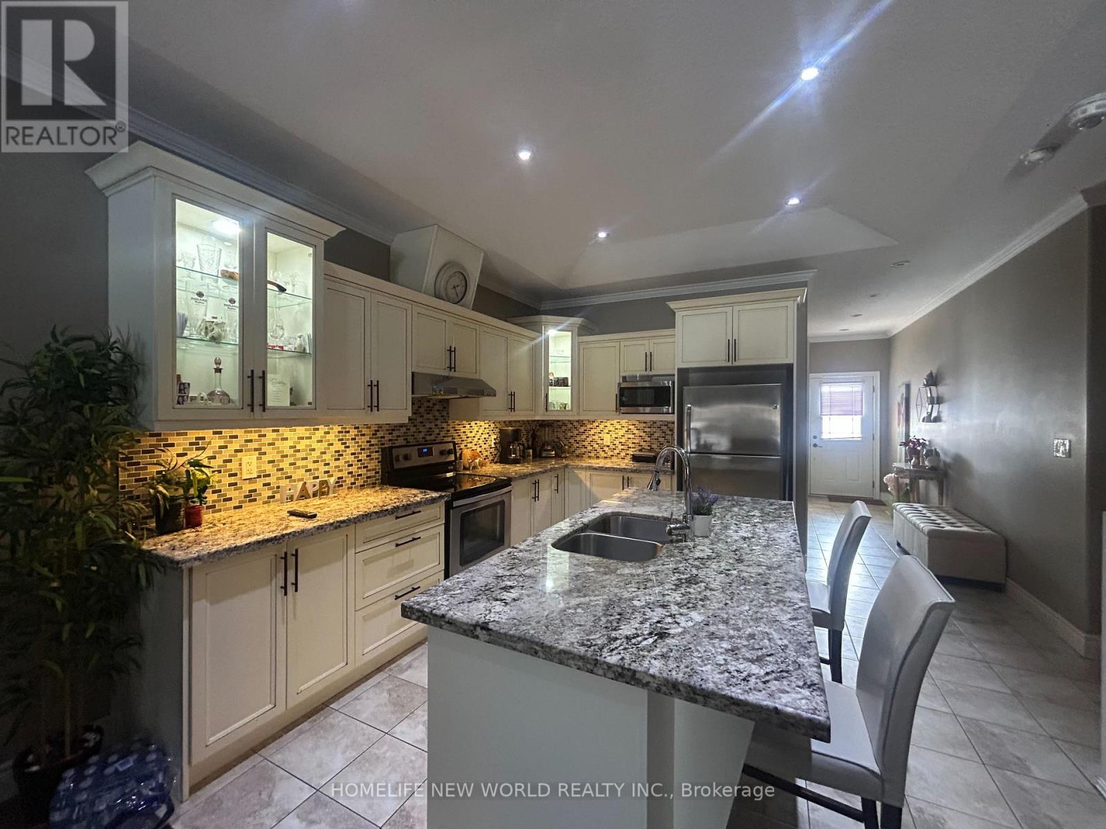 Unknown Address, ,    - Photo 10 - X12728356