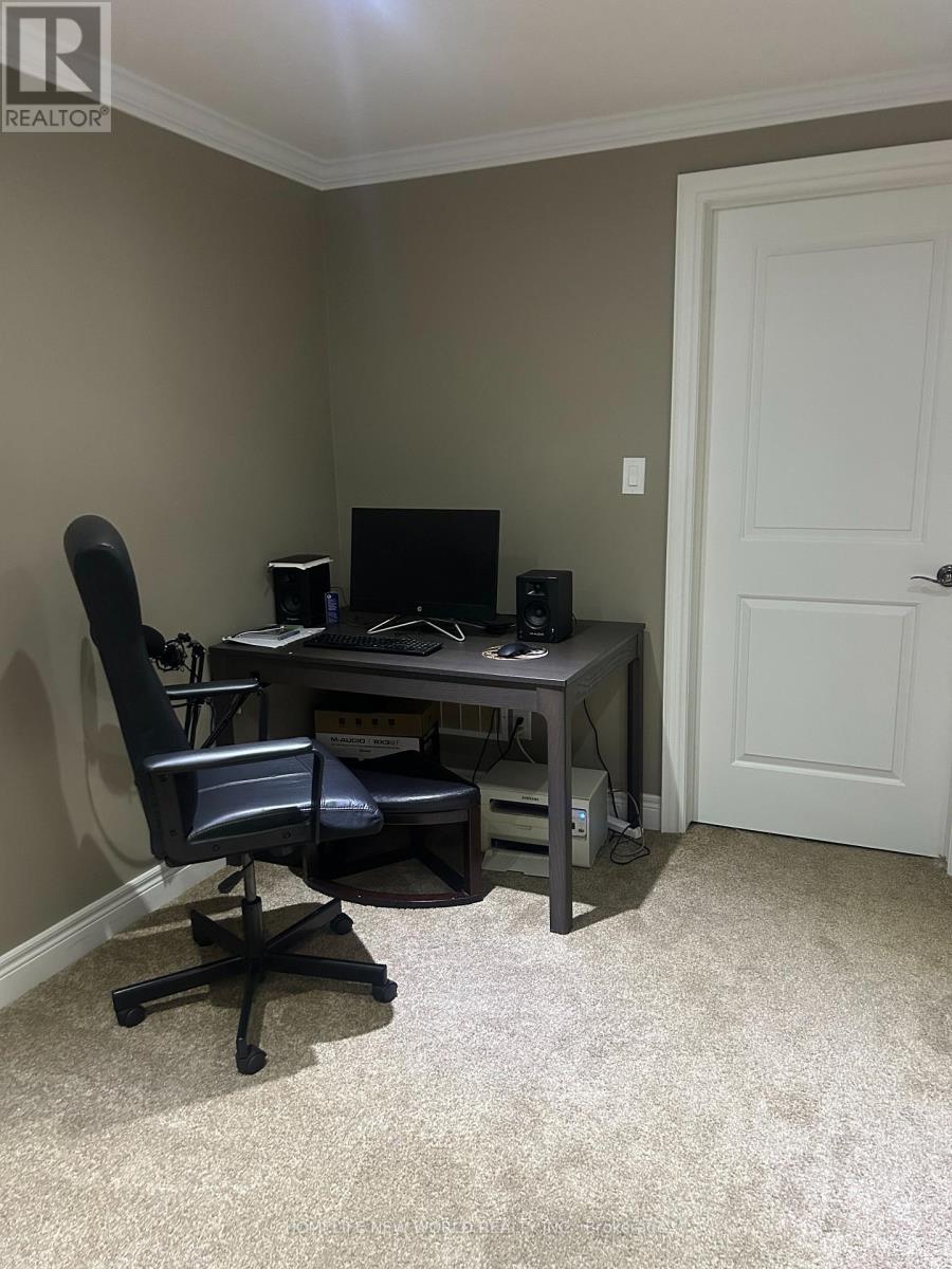 Unknown Address, ,    - Photo 36 - X12728356