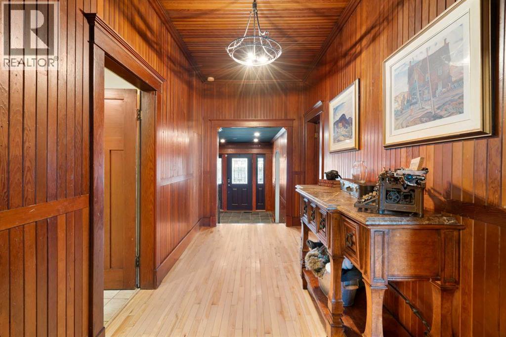 10507 Bradbury Drive Sw, Calgary, Alberta  T2W 1A7 - Photo 7 - A2280981