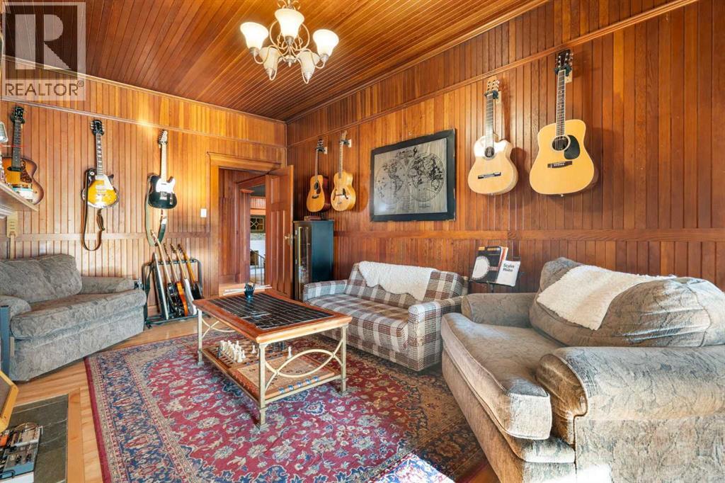 10507 Bradbury Drive Sw, Calgary, Alberta  T2W 1A7 - Photo 10 - A2280981