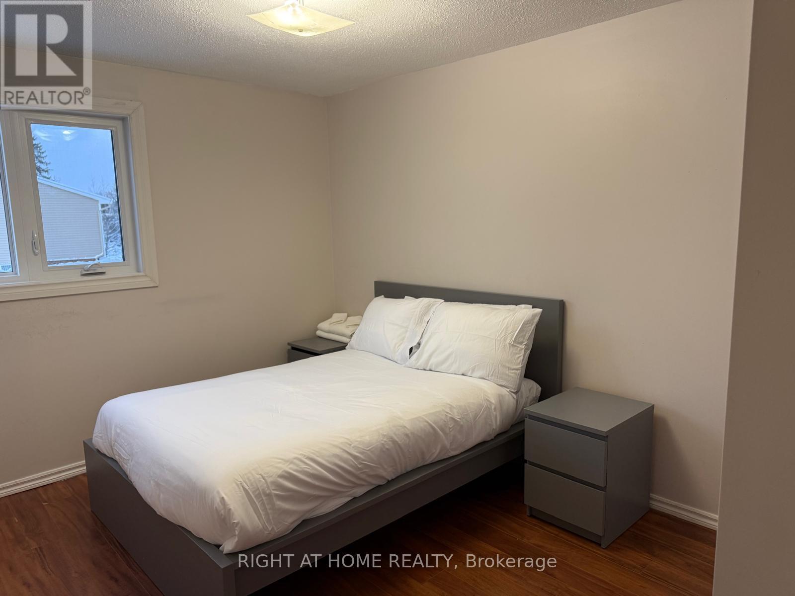 C - 1736 Lamoureux Drive, Ottawa, Ontario  K1E 2N5 - Photo 10 - X12715906