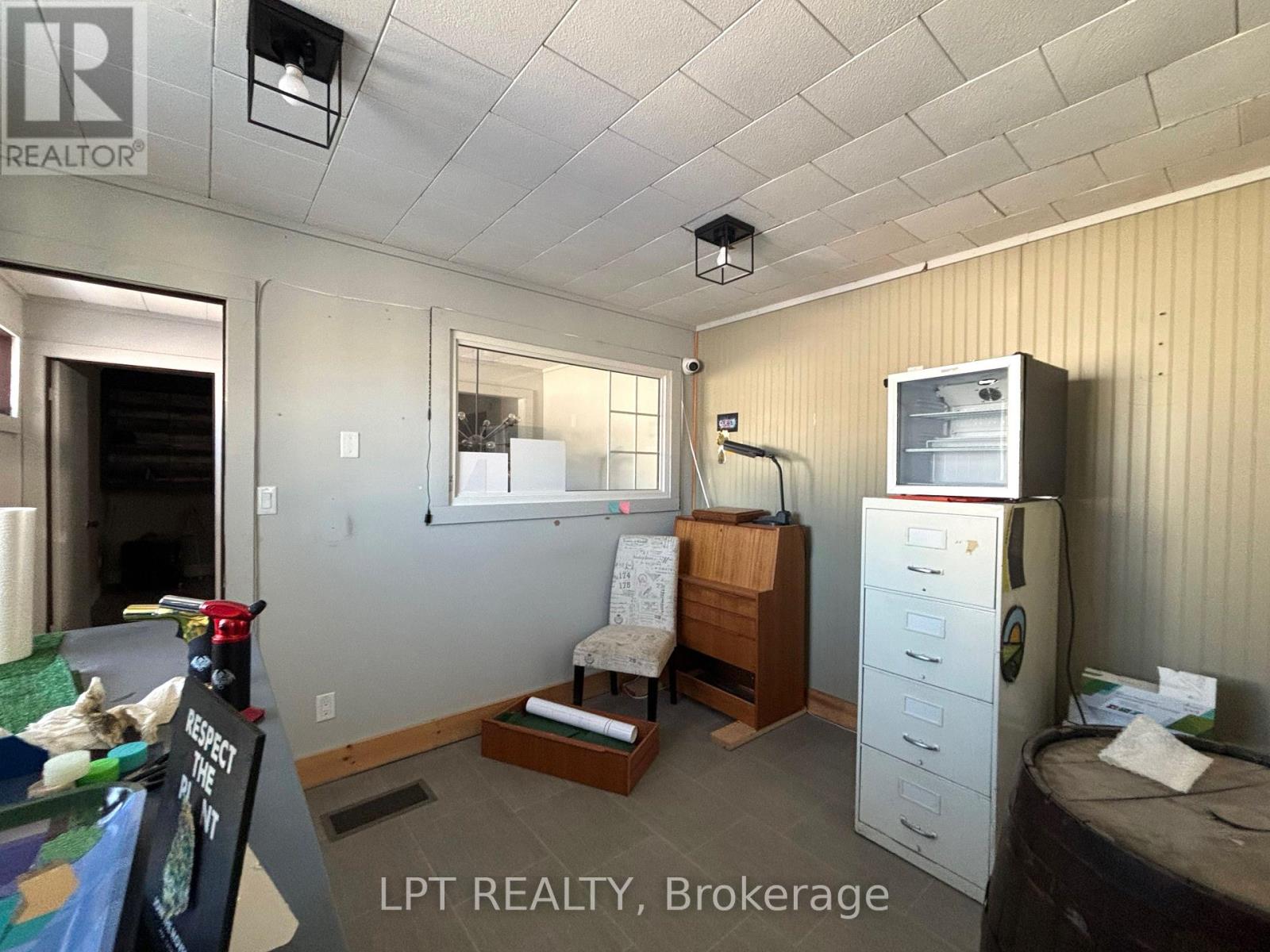 192 Highland Street, Dysart Et Al, Ontario  K0M 1S0 - Photo 4 - X12681286