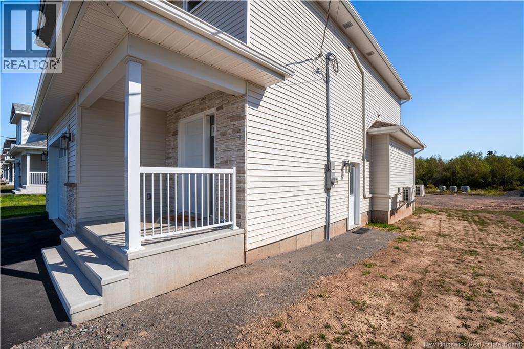 156 Runneymeade, Riverview, New Brunswick  E1B 0K2 - Photo 2 - NB132642