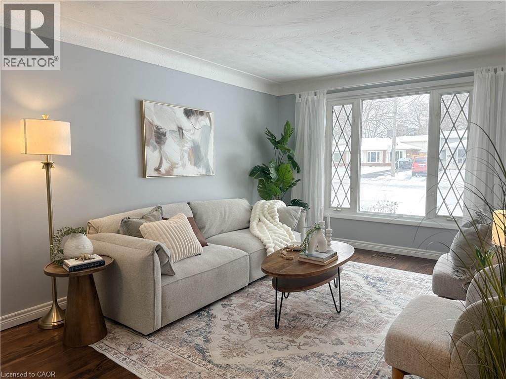 17 Rosanne Crescent, Hamilton, Ontario  L8T 2T8 - Photo 8 - 40800342