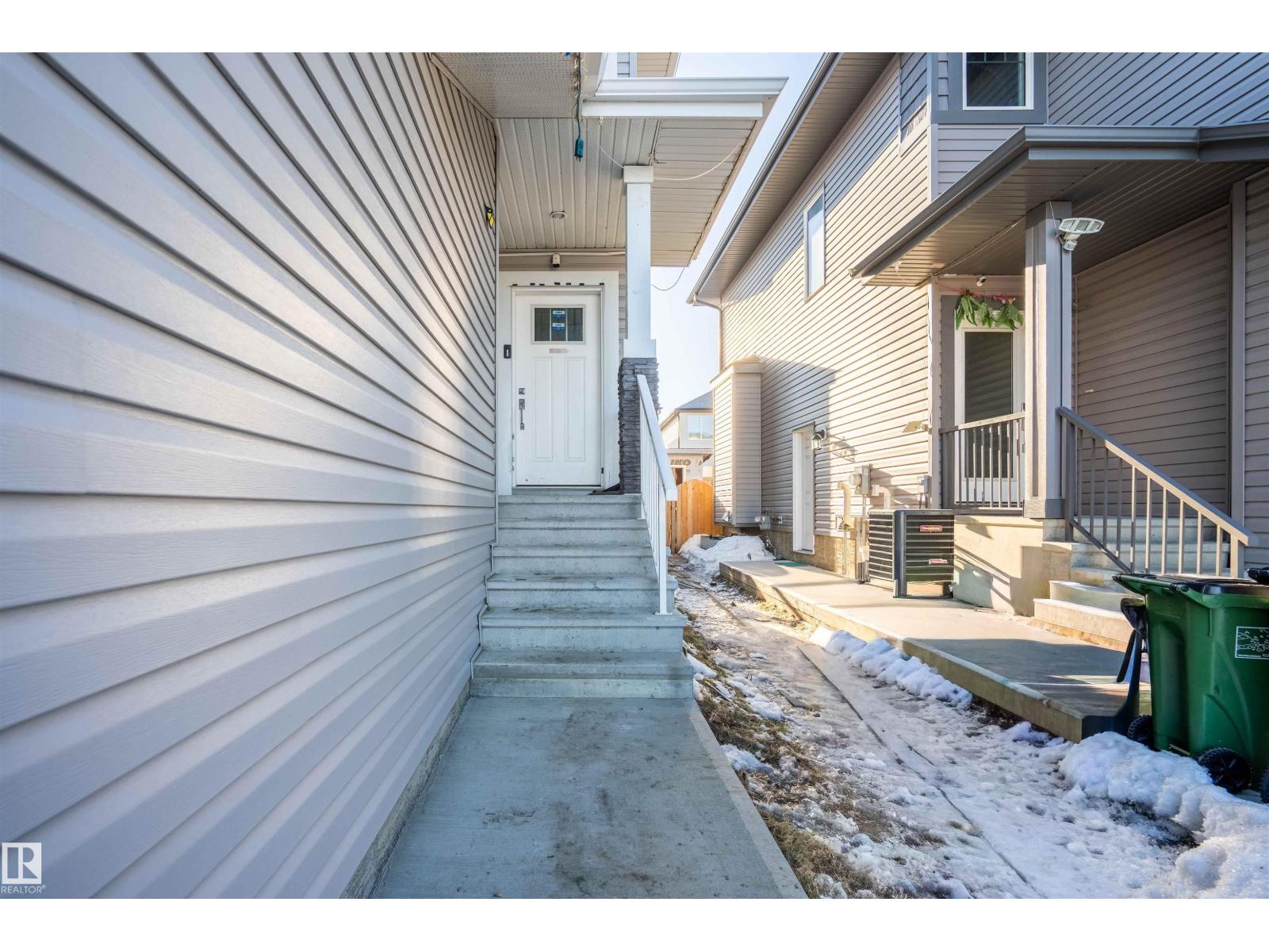 2021 15 Av Nw, Edmonton, Alberta  T6T 1B2 - Photo 5 - E4471062