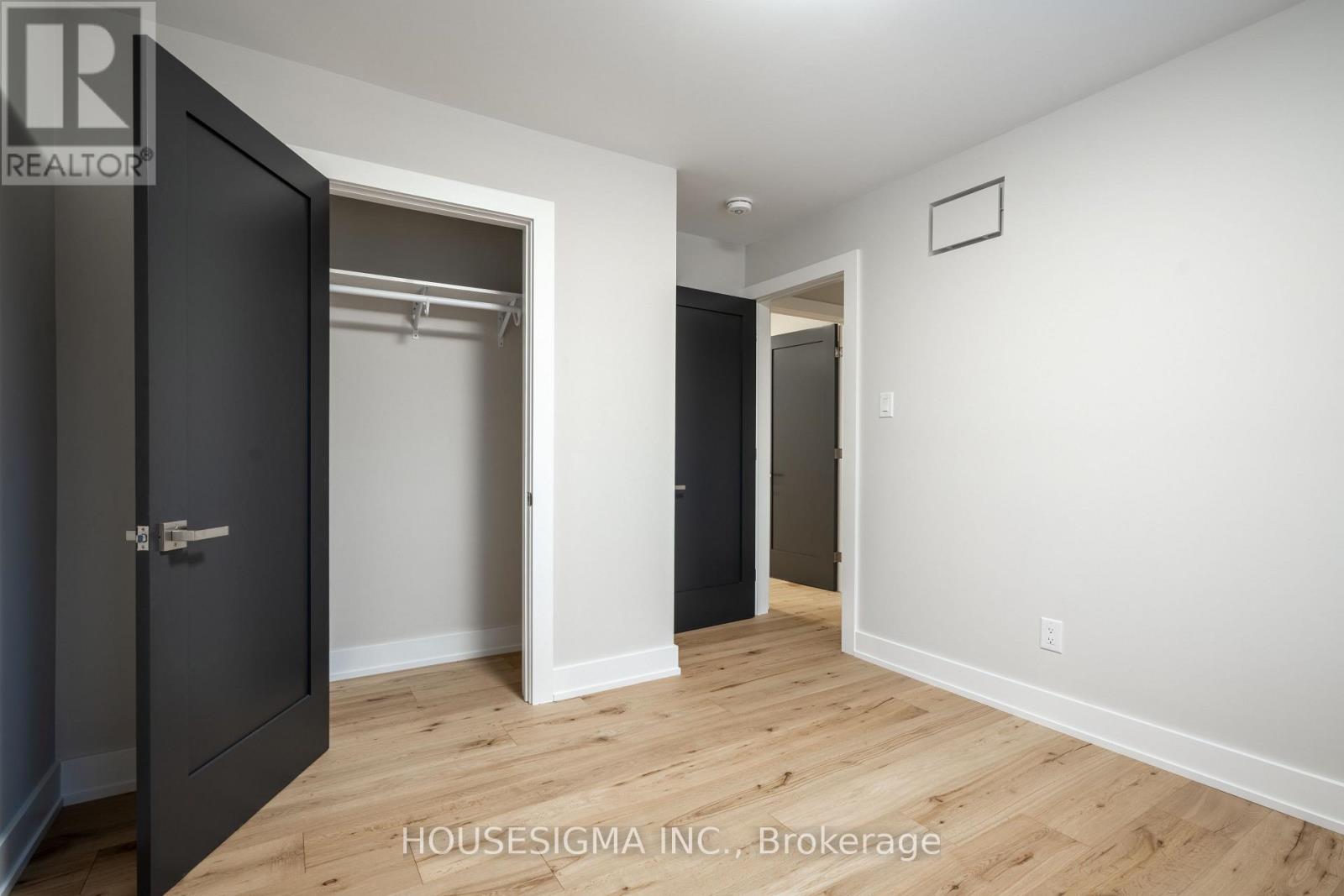 Upper - 15 Mission Drive, Toronto, Ontario  M3A 2P1 - Photo 21 - C12728388