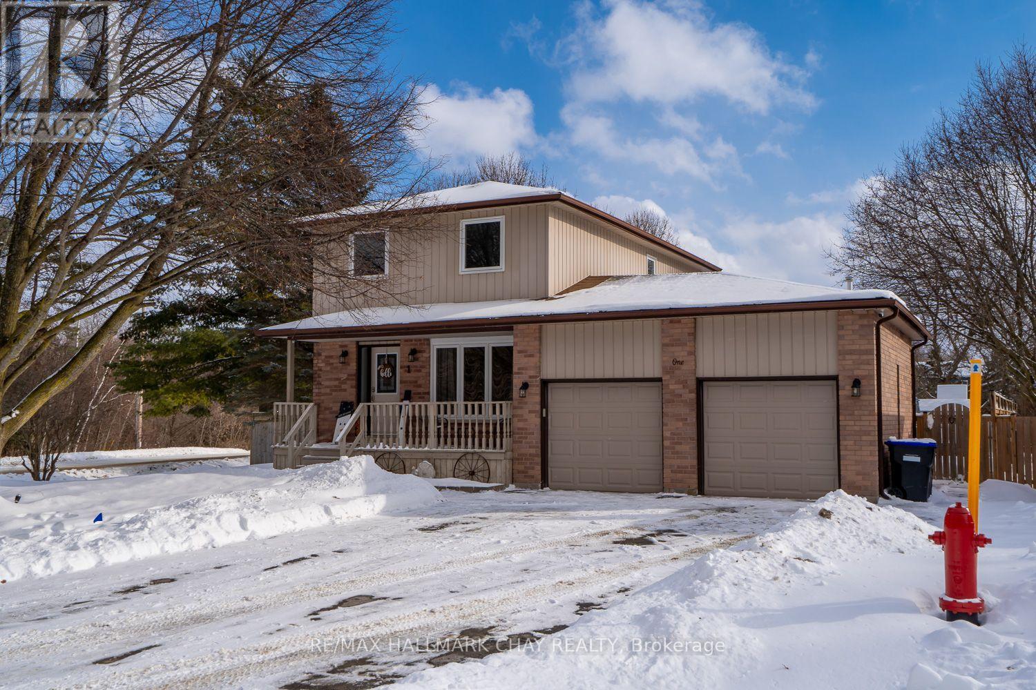 1 Burbank Circle, Adjala-Tosorontio (Everett), Ontario  L0M 1J0 - Photo 1 - N12728396