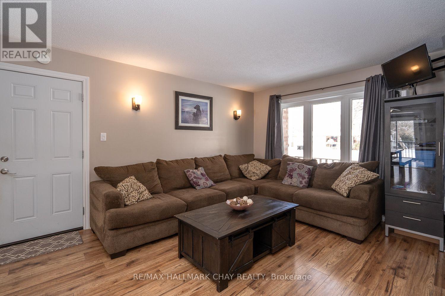 1 Burbank Circle, Adjala-Tosorontio (Everett), Ontario  L0M 1J0 - Photo 14 - N12728396