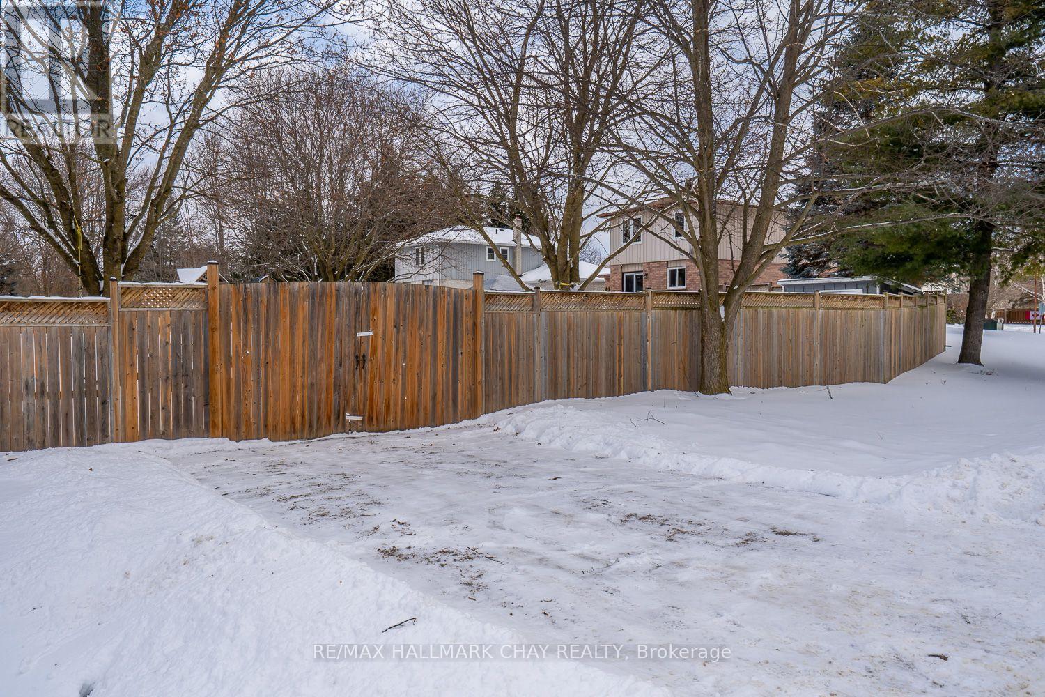 1 Burbank Circle, Adjala-Tosorontio (Everett), Ontario  L0M 1J0 - Photo 3 - N12728396