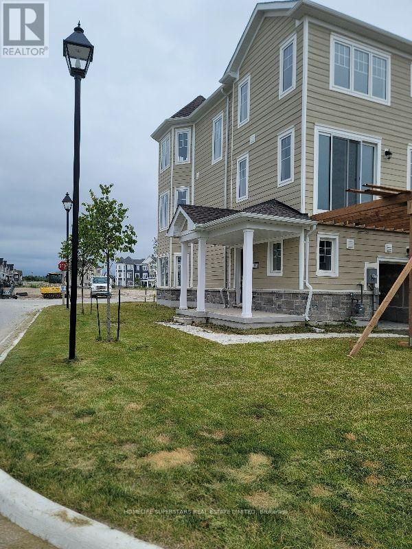 189 Village Gate Drive, Wasaga Beach, Ontario  L9Z 0K2 - Photo 10 - S12728364