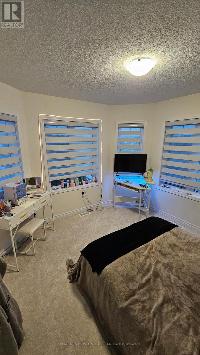 189 Village Gate Drive, Wasaga Beach, Ontario  L9Z 0K2 - Photo 26 - S12728364