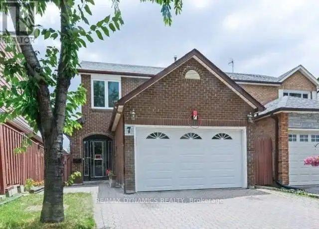 7 SLATER CIRCLE, Brampton, Ontario