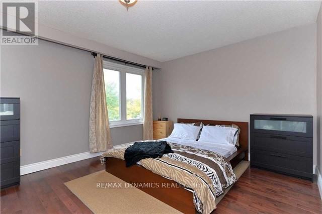 7 Slater Circle, Brampton, Ontario  L6X 2S7 - Photo 10 - W12728370