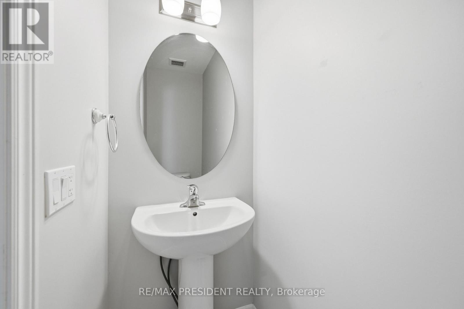 26 - 7768 Ascot Circle, Niagara Falls, Ontario  L2H 3P9 - Photo 10 - X12728368