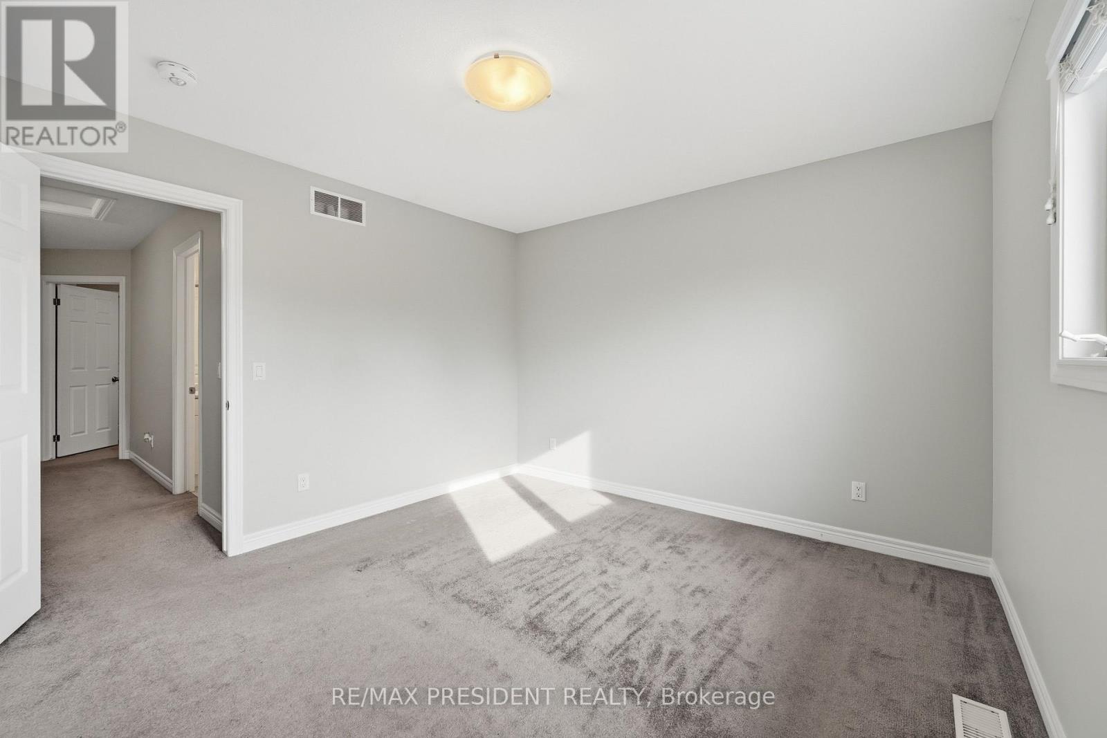 26 - 7768 Ascot Circle, Niagara Falls, Ontario  L2H 3P9 - Photo 32 - X12728368