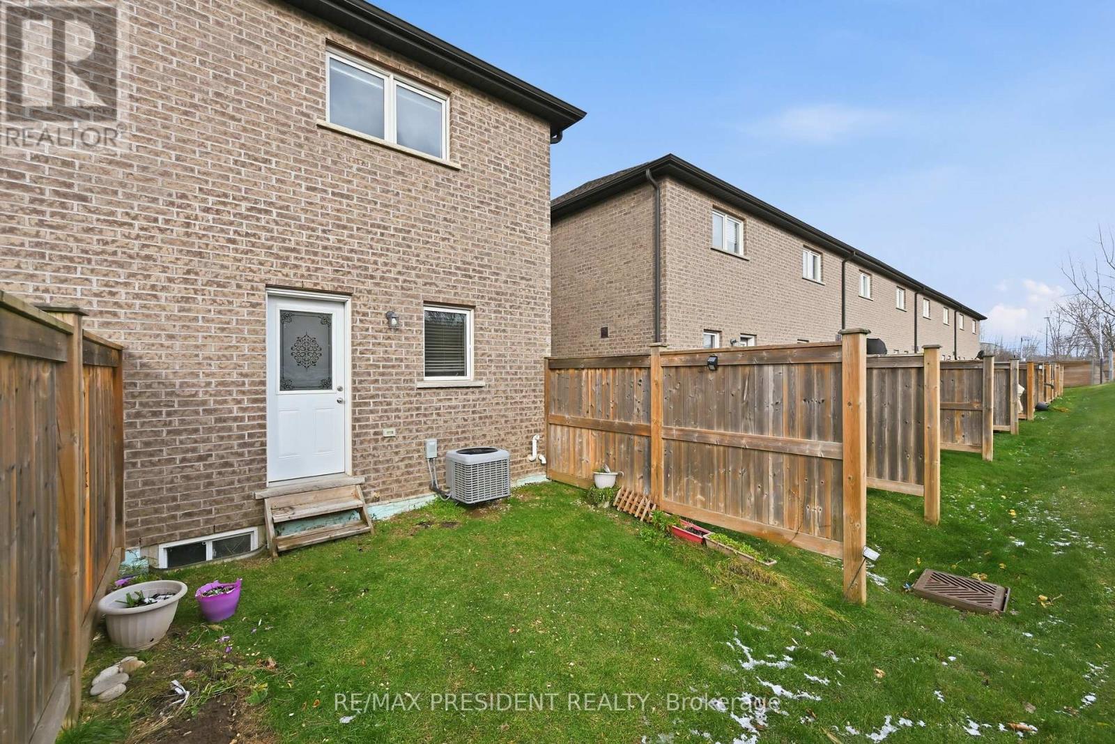 26 - 7768 Ascot Circle, Niagara Falls, Ontario  L2H 3P9 - Photo 45 - X12728368