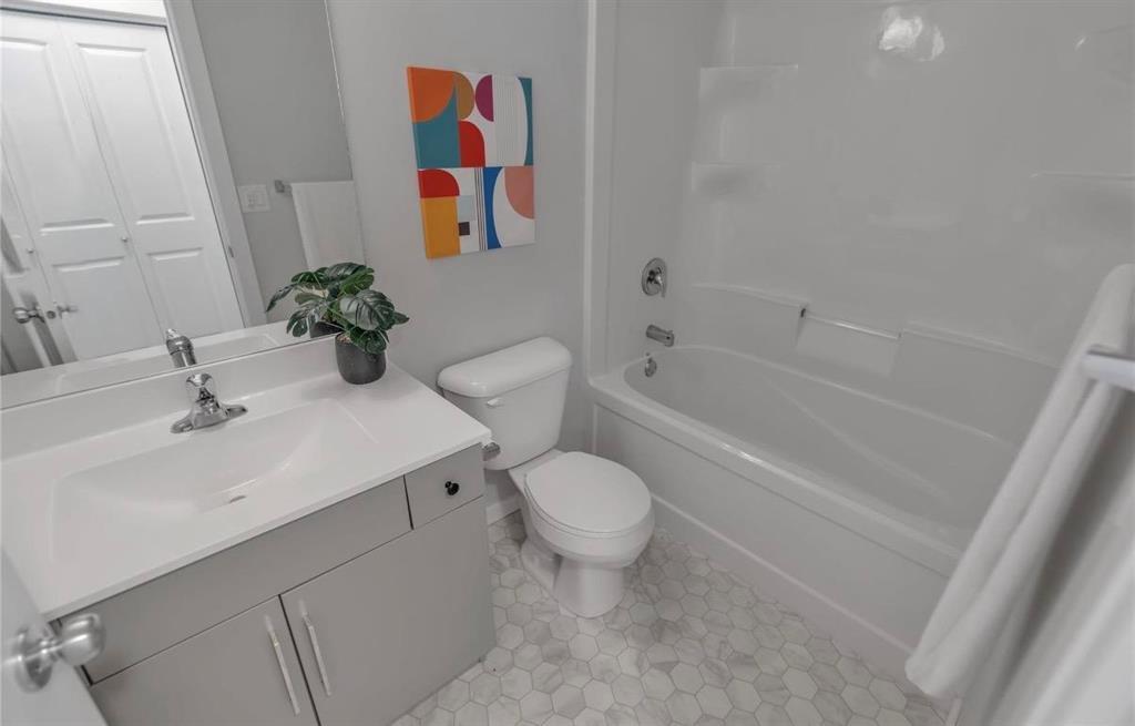 13 Gendron Way, Winnipeg, Manitoba  R2C 5T4 - Photo 13 - 202601469