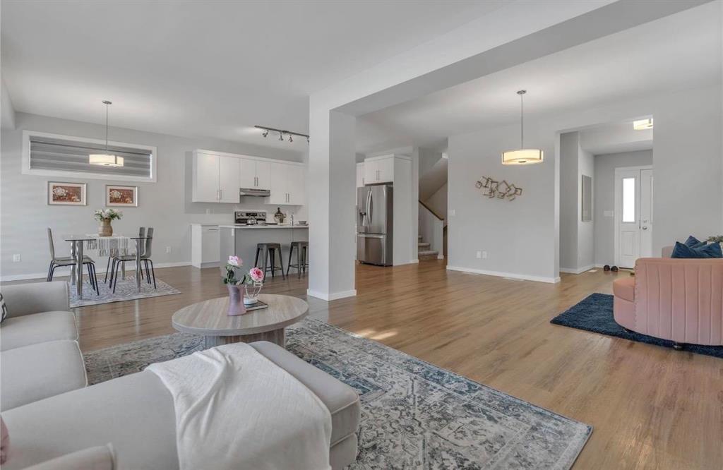 13 Gendron Way, Winnipeg, Manitoba  R2C 5T4 - Photo 8 - 202601469