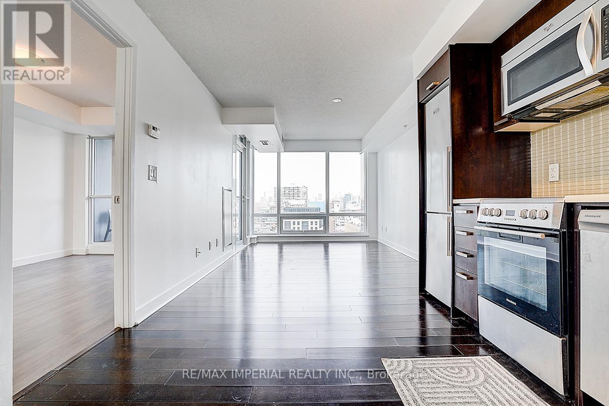 1503 - 295 Adelaide Street W, Toronto, Ontario  M5V 0L4 - Photo 11 - C12728392