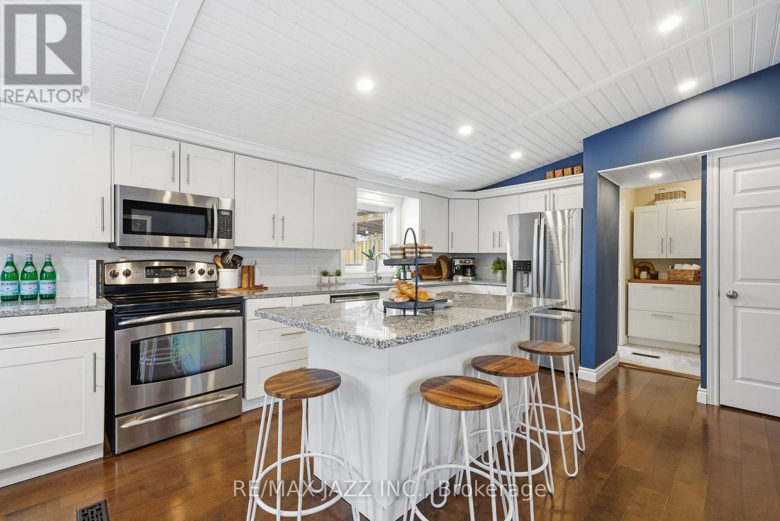 922 Byron Street S, Whitby, Ontario  L1N 4R9 - Photo 14 - E12728418