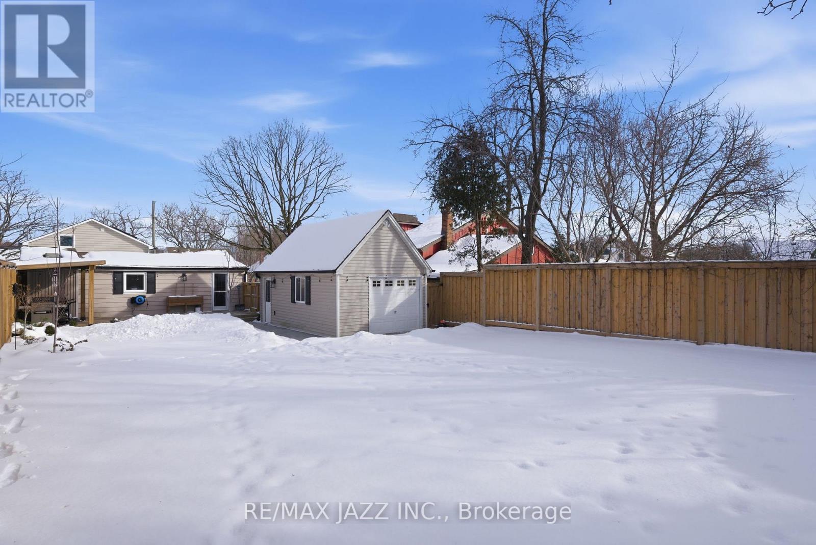 922 Byron Street S, Whitby, Ontario  L1N 4R9 - Photo 33 - E12728418