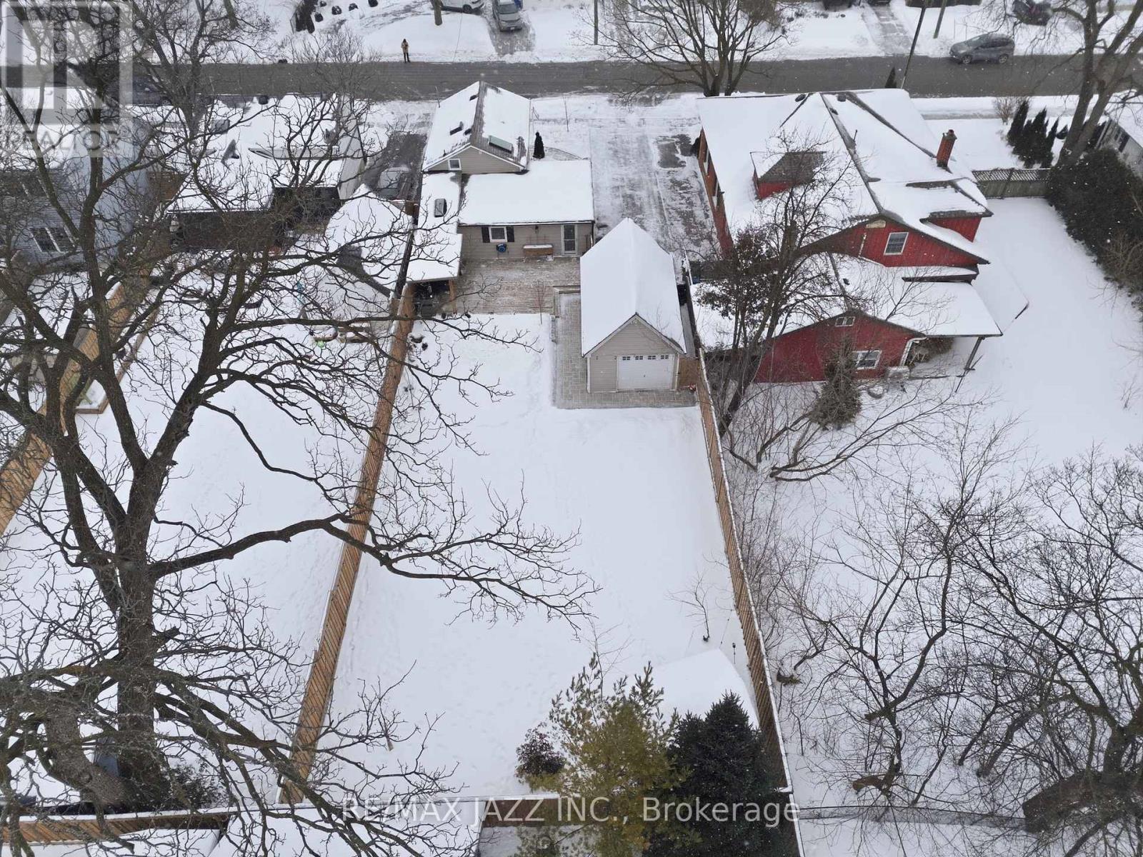 922 Byron Street S, Whitby, Ontario  L1N 4R9 - Photo 35 - E12728418