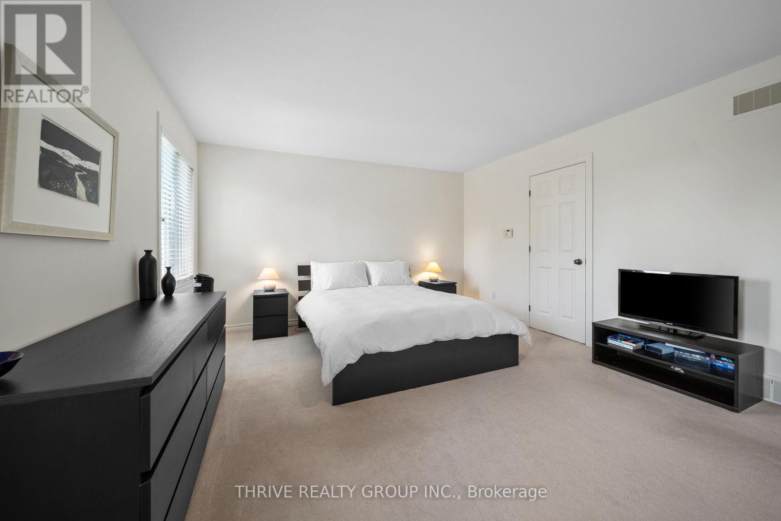 320 Rivertrace Close, London North, Ontario  N6G 5J8 - Photo 38 - X12728408