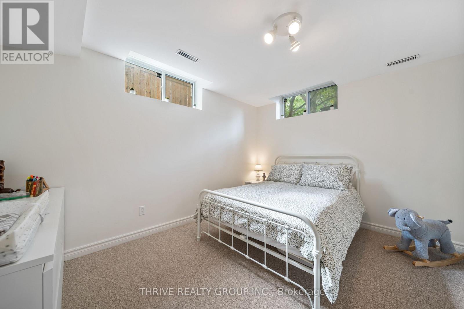 320 Rivertrace Close, London North, Ontario  N6G 5J8 - Photo 47 - X12728408