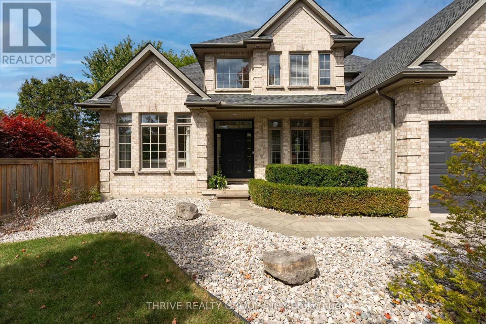 320 Rivertrace Close, London North, Ontario  N6G 5J8 - Photo 6 - X12728408