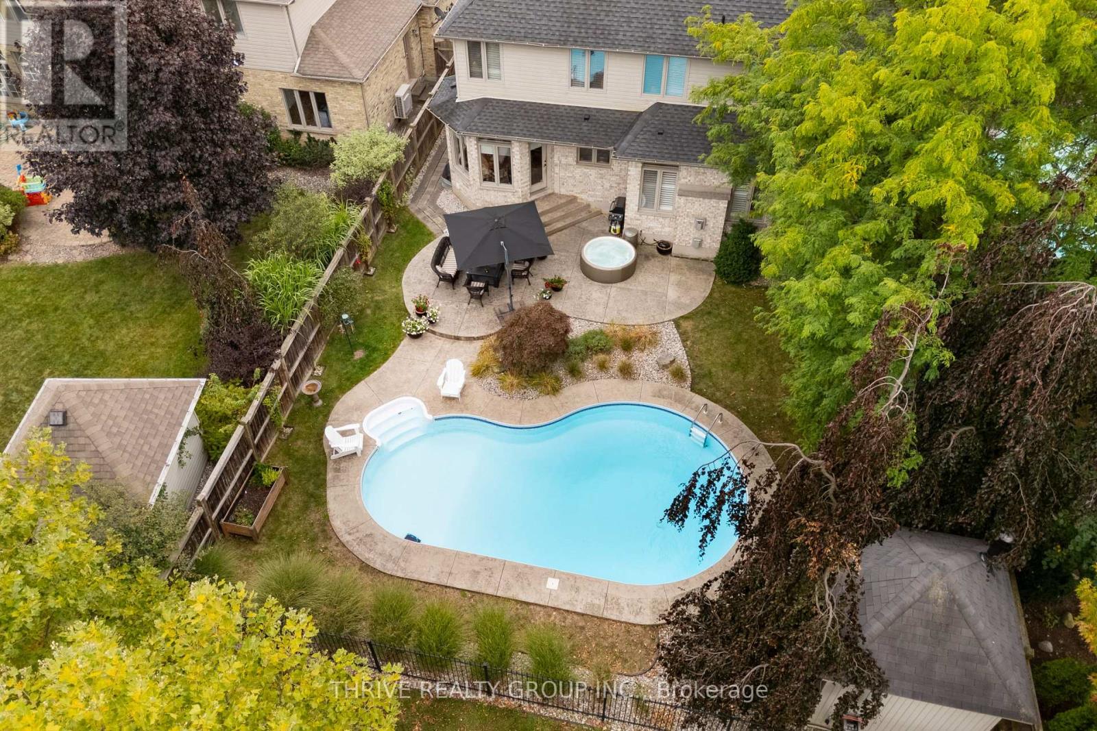 320 Rivertrace Close, London North, Ontario  N6G 5J8 - Photo 8 - X12728408