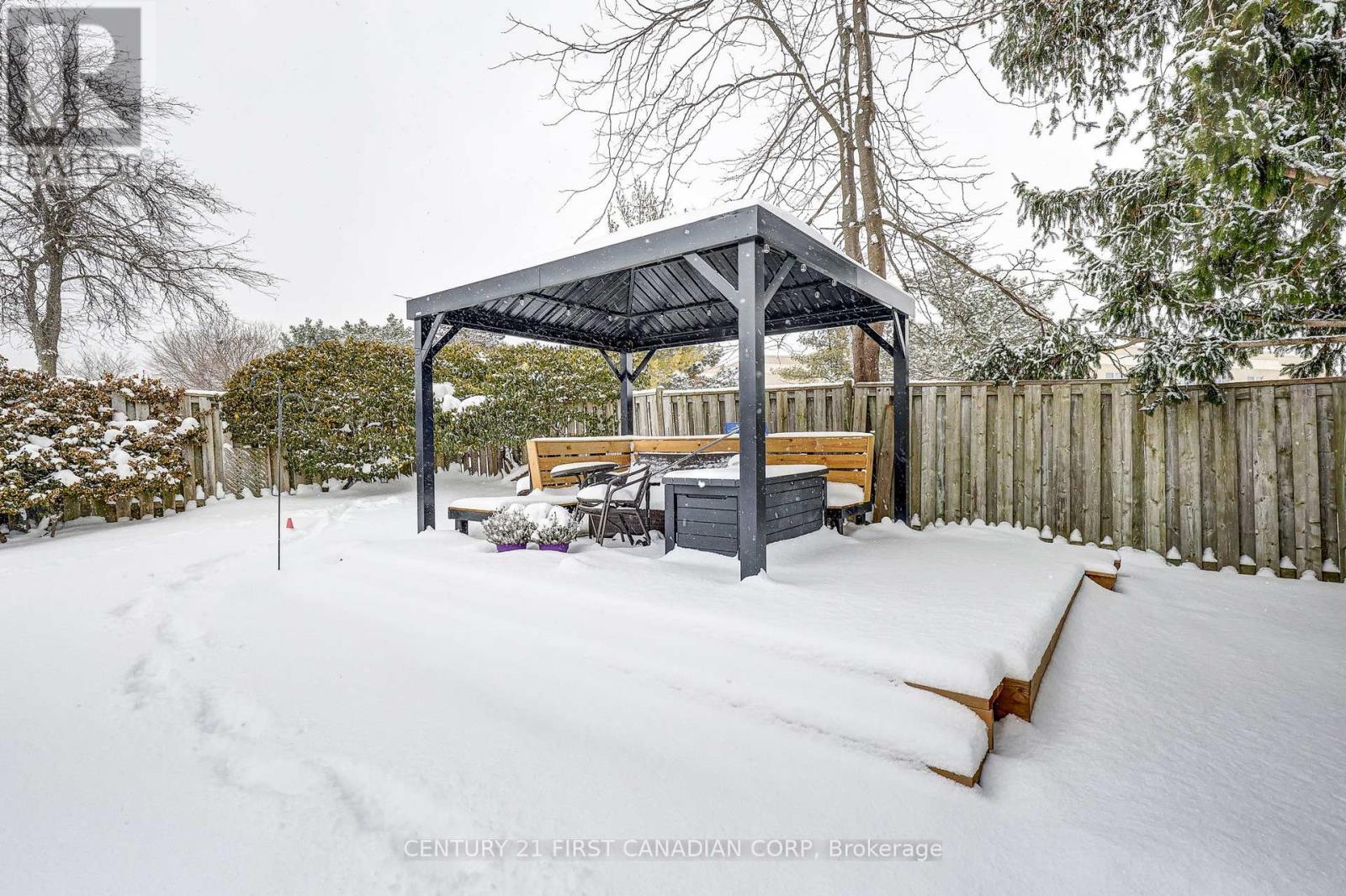 86 Patience Crescent, London South, Ontario  N6E 2K9 - Photo 11 - X12728420