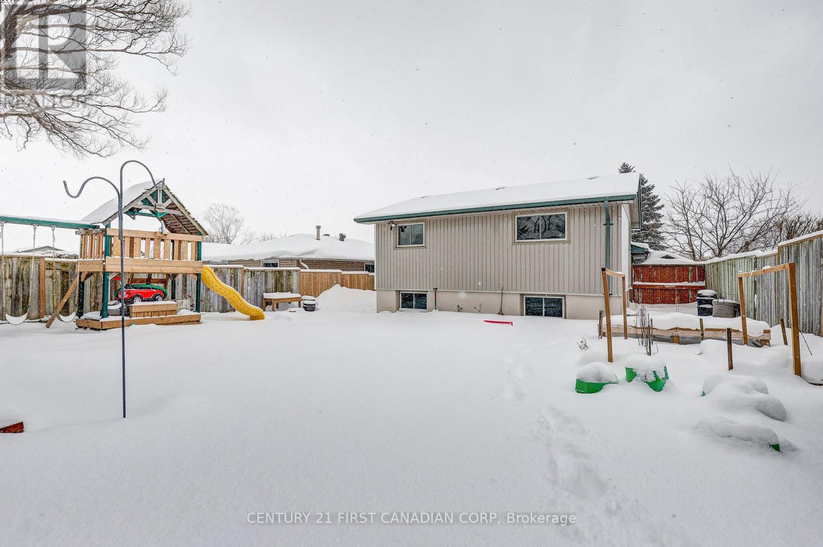 86 Patience Crescent, London South, Ontario  N6E 2K9 - Photo 9 - X12728420