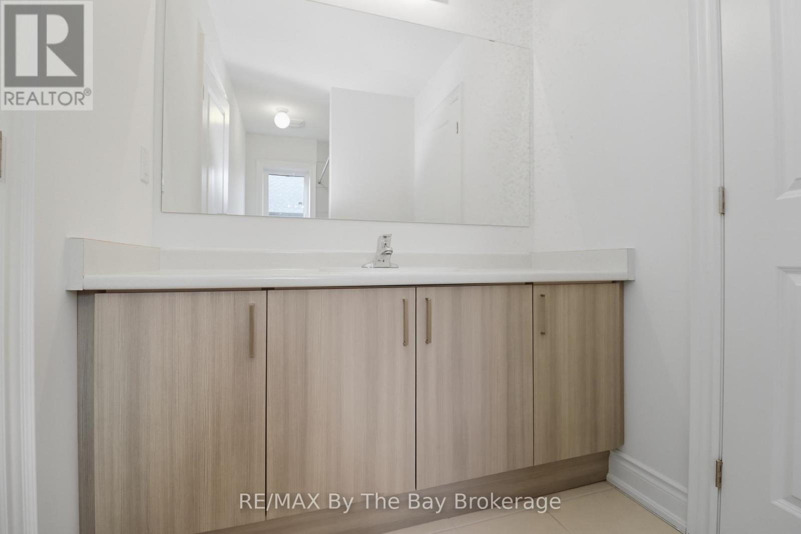 65 Amber Drive, Wasaga Beach, Ontario  L9Z 0R9 - Photo 35 - S12484914