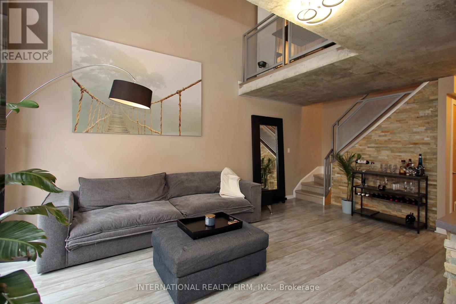 408 - 800 King Street W, Toronto, Ontario  M5V 3M7 - Photo 5 - C12728412